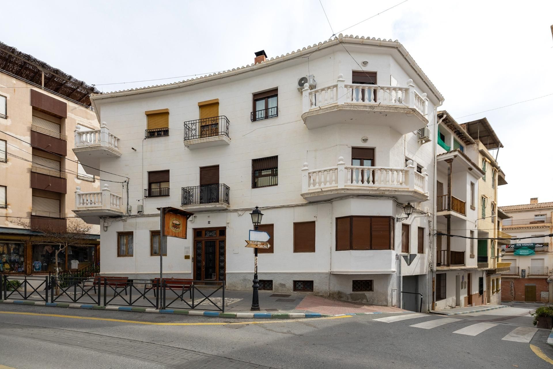 Vista exterior de Pis en venda en Lanjarón amb Traster