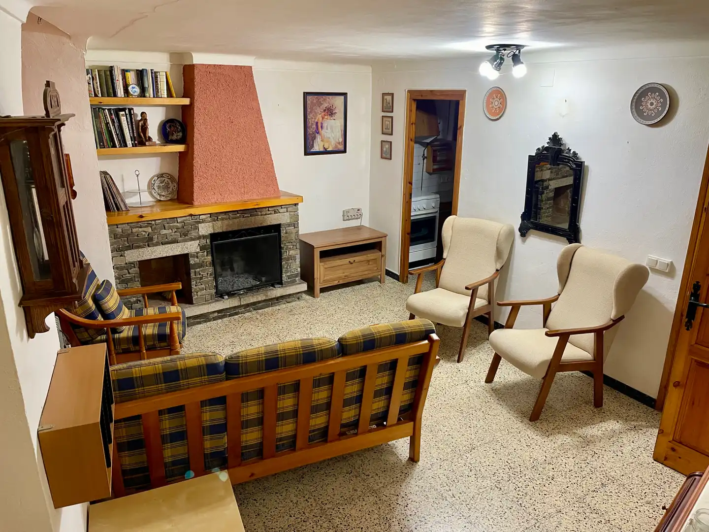 Sala de estar de Finca rústica en venta en Setcases con Calefacción, Amueblado y Horno