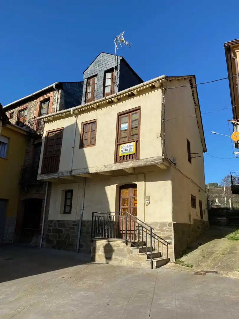 Exterior view of Houses for sale in Congosto