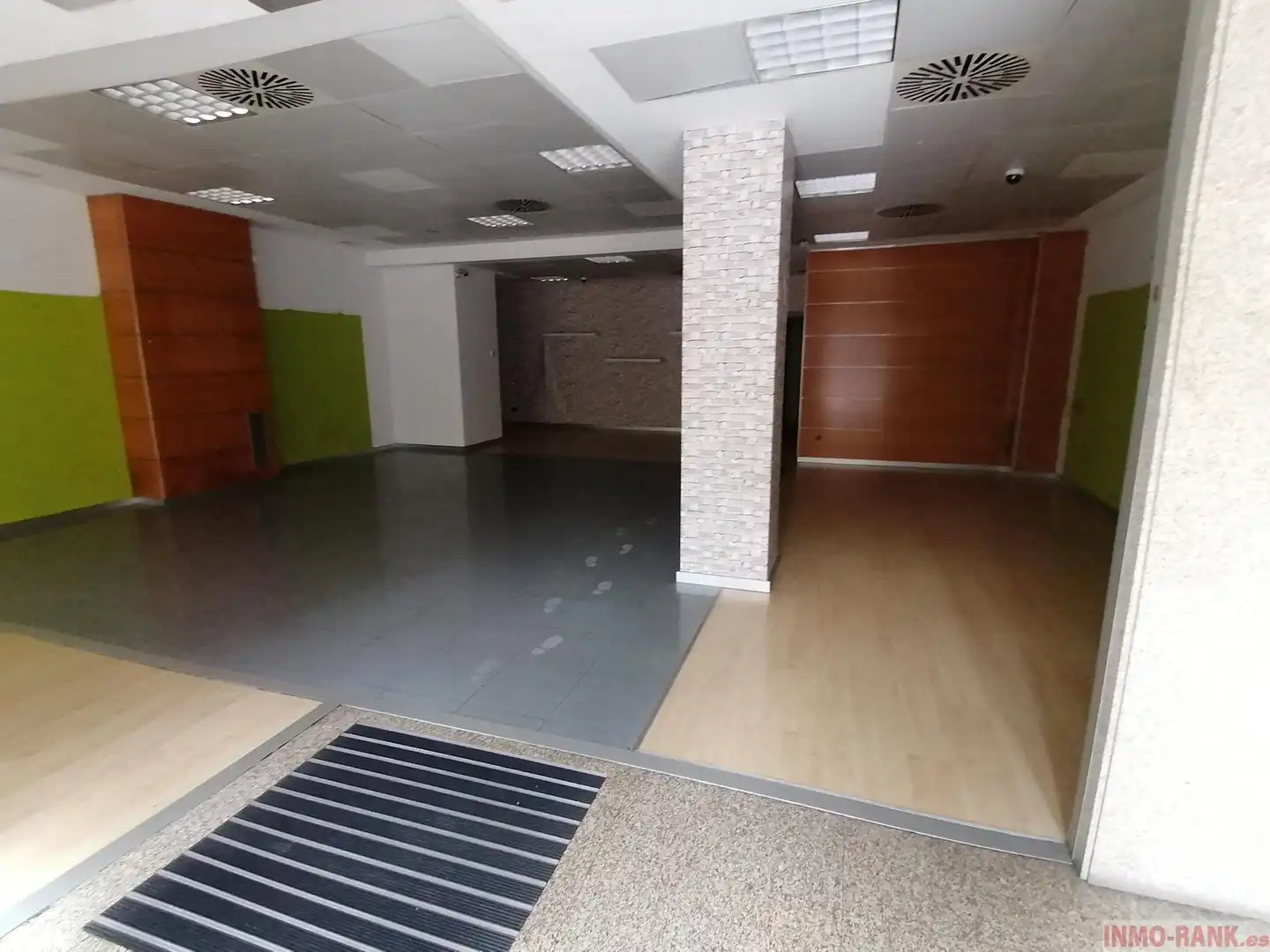 Geschaftsraum zum Verkauf in Tomiño