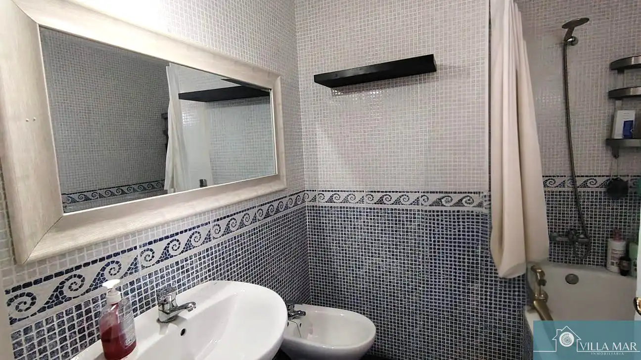 Bathroom of Detached homes for sale in Rota