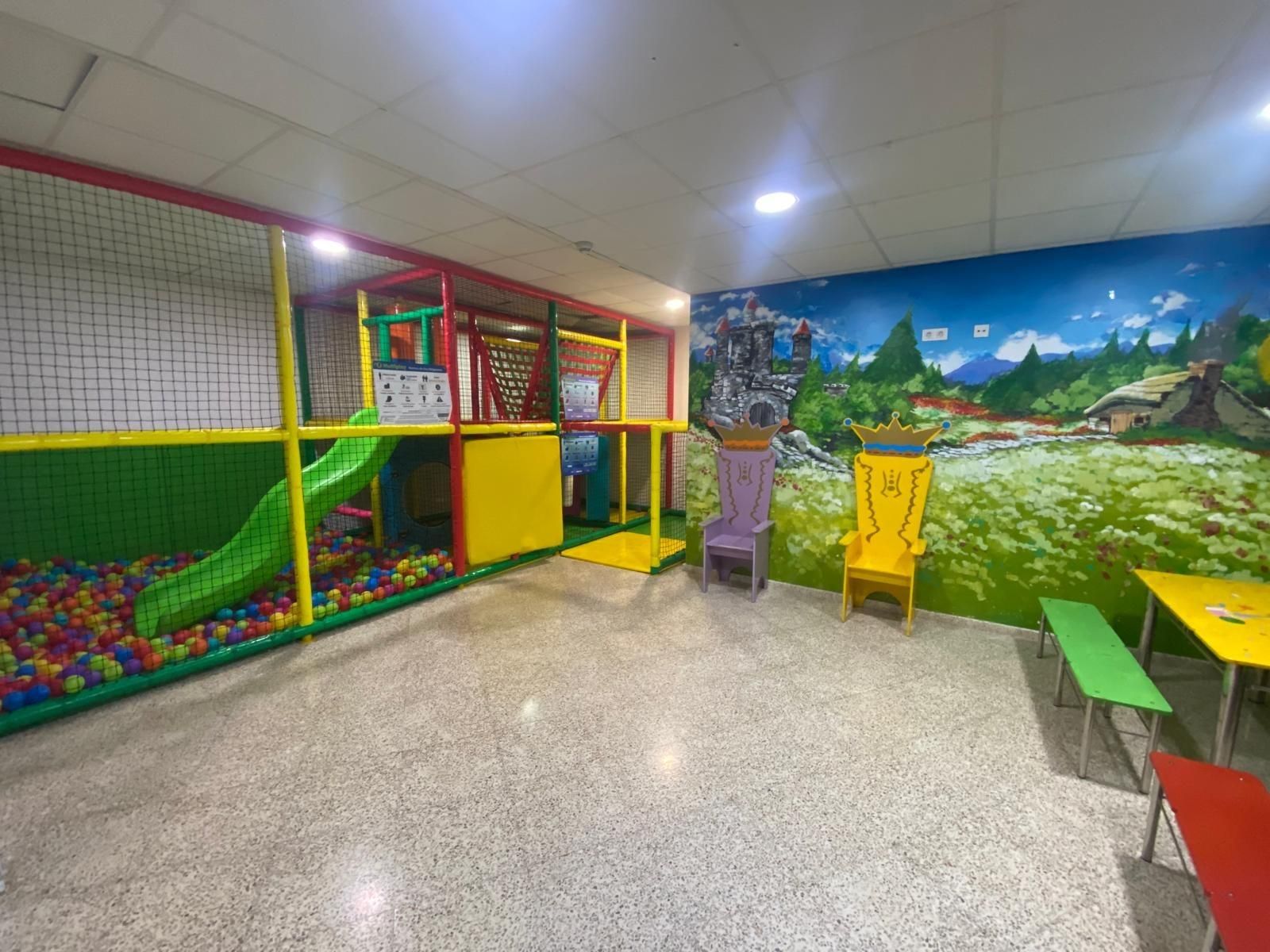 Premises for sale in El Campello  with Air Conditioner and Furnished