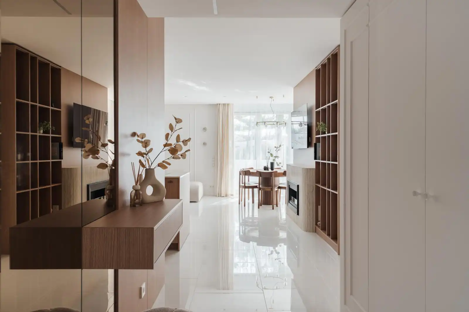 Living room of Attic for sale in Marbella  with Air Conditioner, Terrace and Swimming Pool