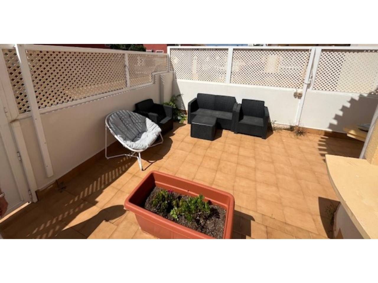 Terrassa de Casa o xalet en venda en Cartagena amb Aire condicionat, Jardí privat i Piscina comunitària