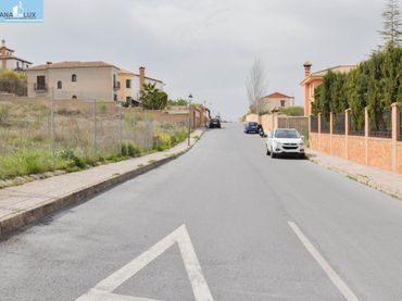 Terreny residencial en venda a Calle de Trevenque 17
