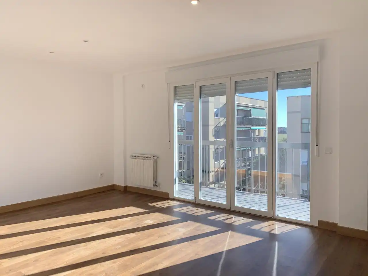 Sala d'estar de Pis de lloguer en Collado Villalba amb Calefacció, Terrassa i Traster