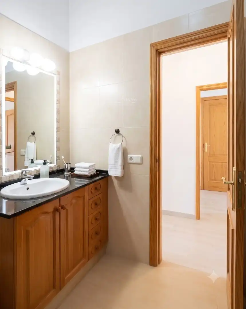 Bathroom of Houses for rent in Santa Eugènia  with Air Conditioner and Swimming Pool