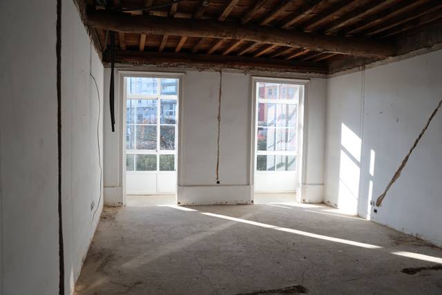 Piso en Venta en Rúa Santa Lucia en Cuatro Caminos - Plaza de la Cubela