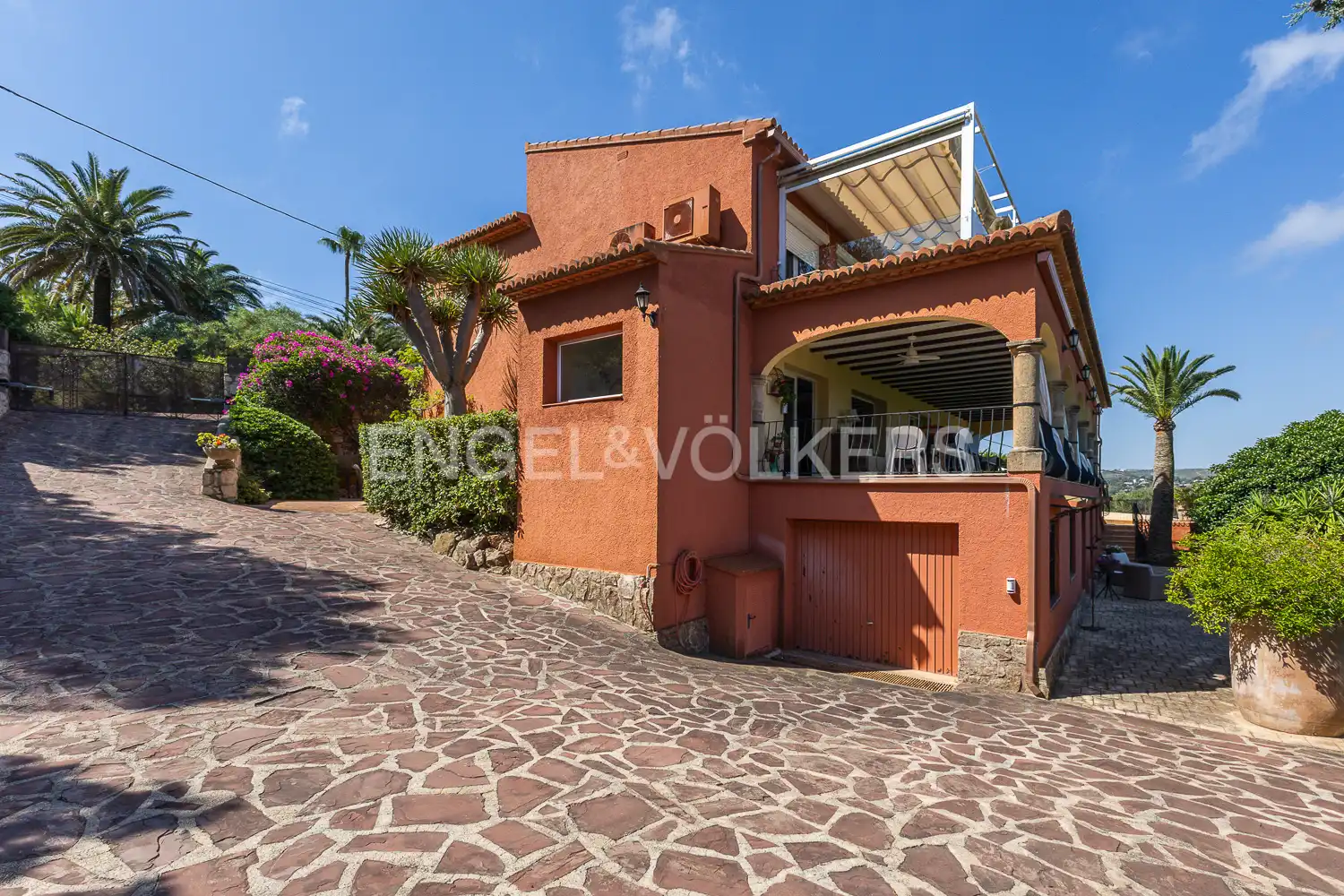 Außenansicht von Haus oder Chalet zur Miete in Jávea / Xàbia mit Klimaanlage, Heizung und Privatgarten