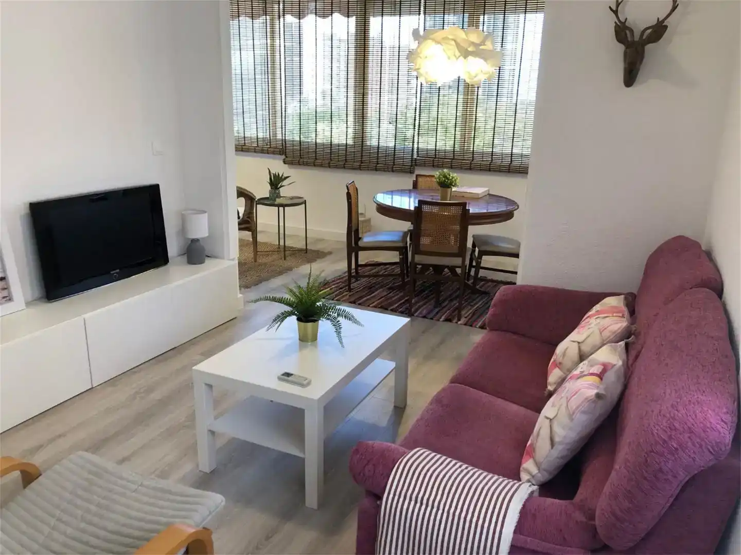 Sala d'estar de Pis en venda en Benidorm amb Aire condicionat i Piscina