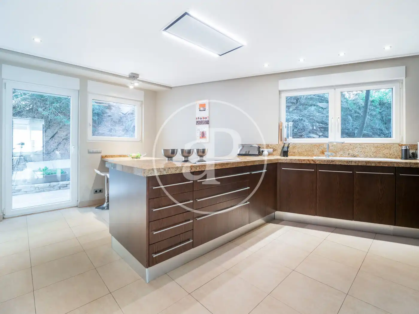 Cocina de Casa o chalet en venta en Gilet con Aire acondicionado, Calefacción y Jardín privado