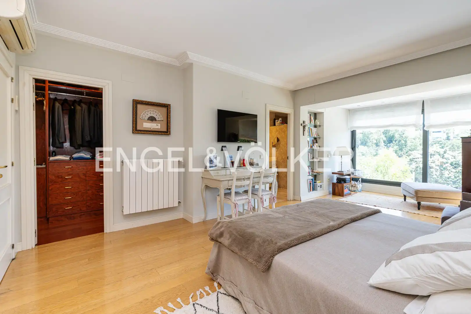Habitación de Casa o chalet en venta en Madrid con Aire acondicionado, Calefacción y Jardín privado