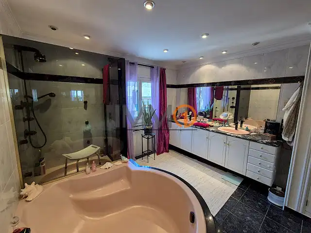 Baño de Ático en venta en Andorra la Vella con Calefacción
