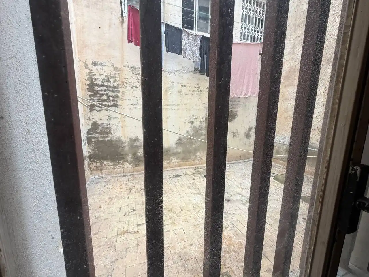 Vista exterior de Apartamento en venta en Alicante / Alacant con Alarma