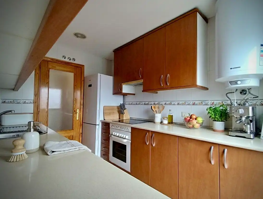 Cocina de Dúplex en venta en Pezuela de las Torres con Calefacción y Horno