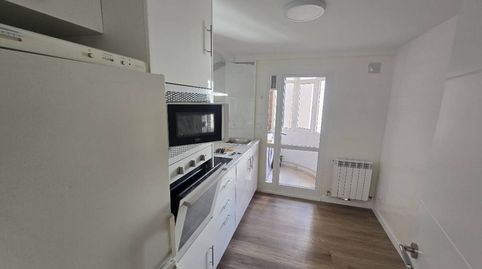 Foto 2 de Piso en venta en Calle Poeta Aquilino Iglesia Alvariño, Residencia - Abella, Lugo Capital