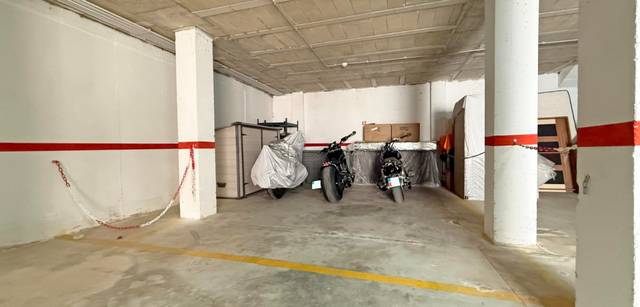 Garaje en Venta en Lomas de Cabo Roig - Los Dolses