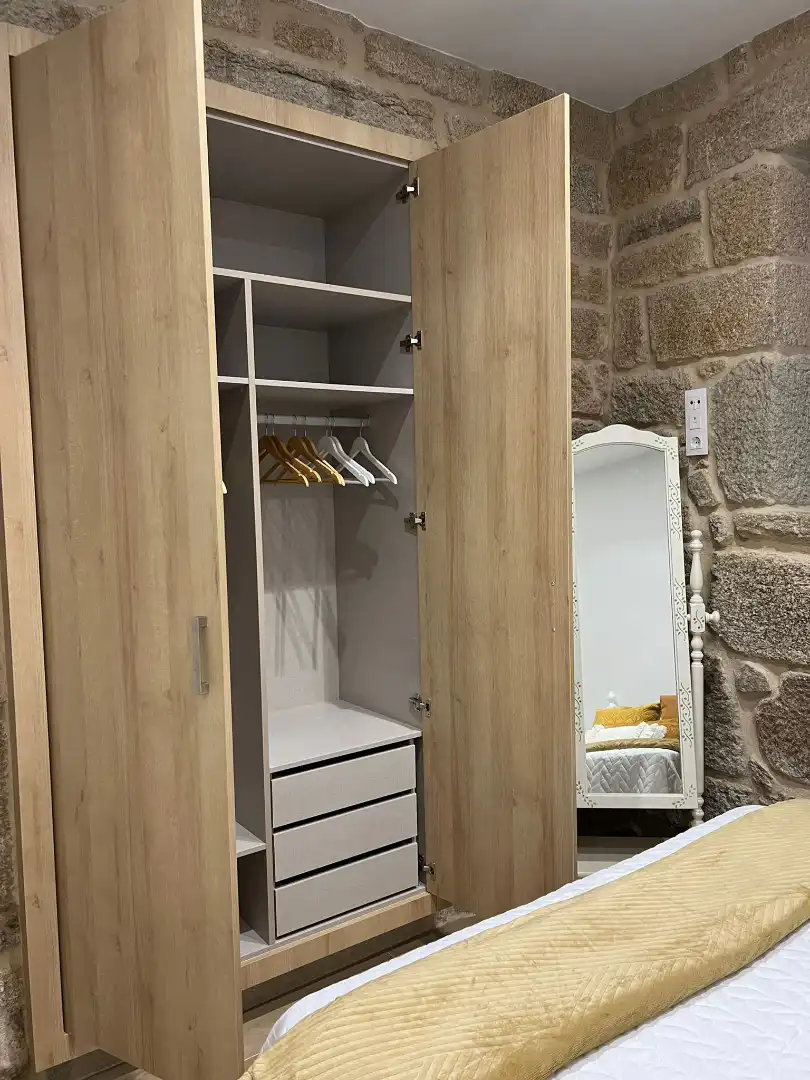 Habitación de Apartamento de alquiler en Cangas  con Calefacción, Amueblado y Horno