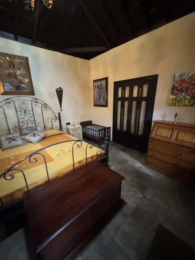Dormitori de Casa o xalet en venda en Los Realejos amb Jardí privat, Moblat i Internet