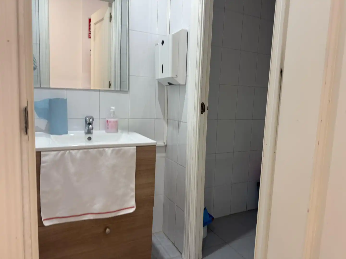 Badezimmer von Geschaftsraum zur Miete in Villanueva de la Cañada