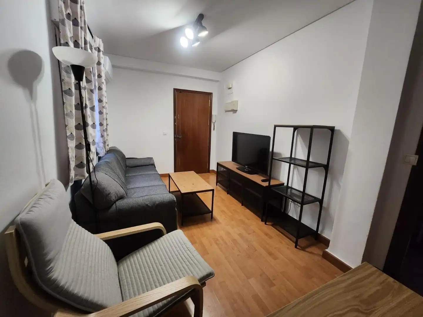 Wohnzimmer von Wohnung zur Miete in  Córdoba Capital mit Klimaanlage und Möbliert