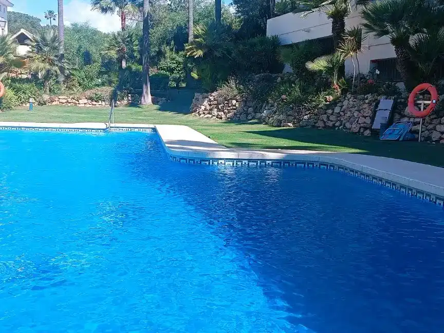 Piscina de Apartament en venda en Marbella amb Aire condicionat, Piscina i Balcó
