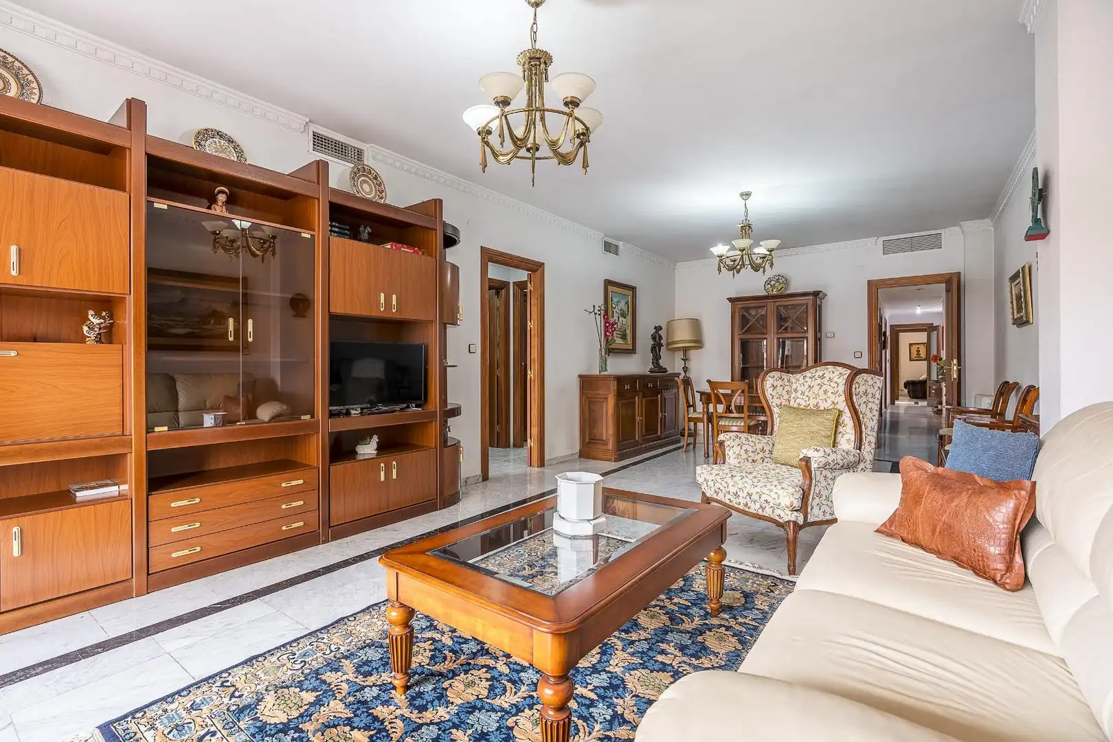 Living room of Flat for sale in Granada  with Air Conditioner and Heating