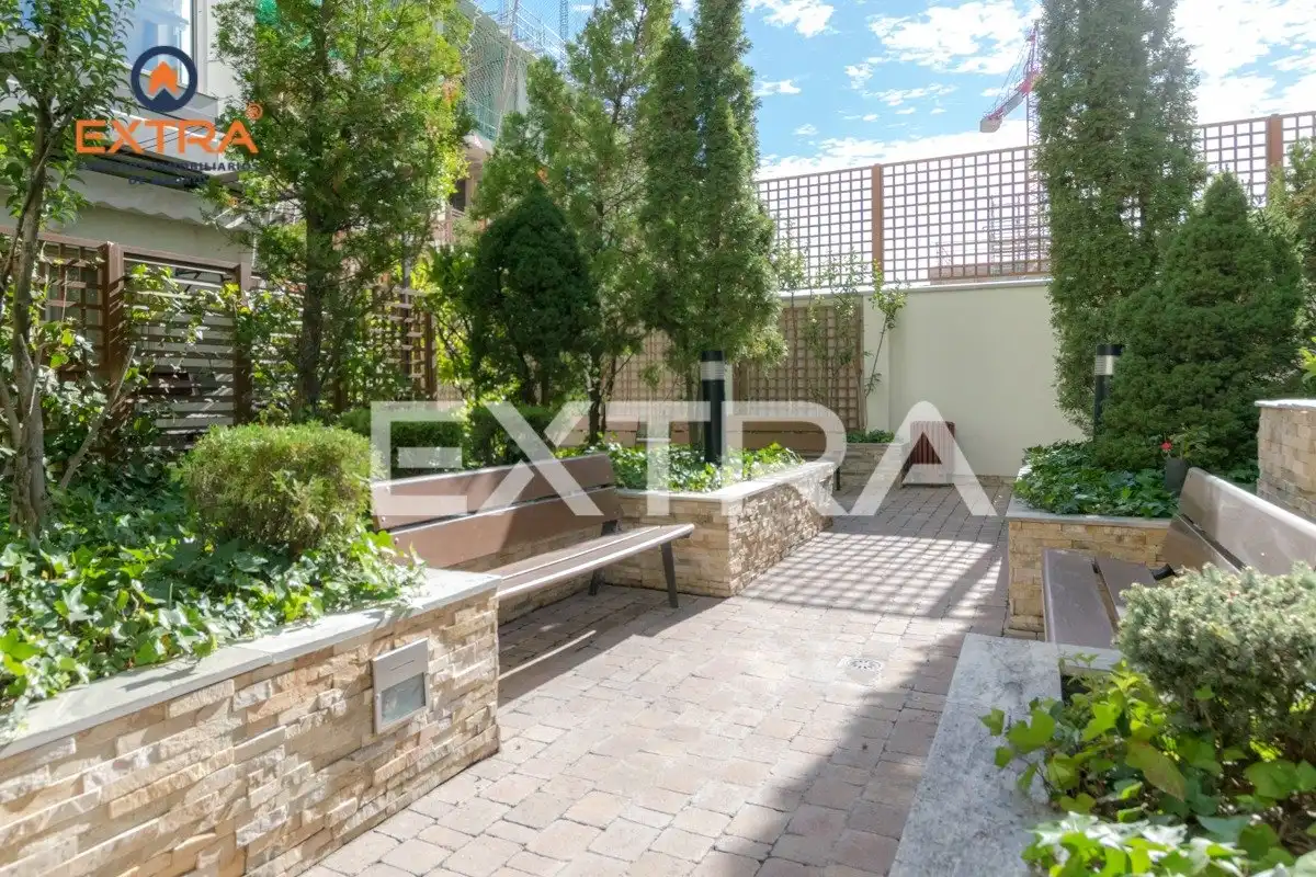 Terrassa de Apartament de lloguer en Madrid amb Aire condicionat, Calefacció i Traster