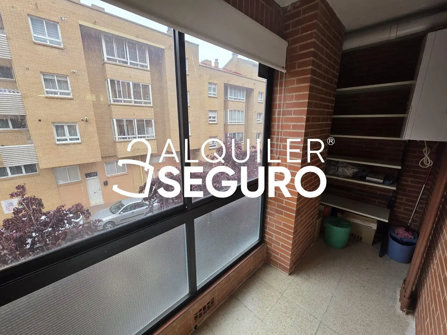 Vista exterior de Pis de lloguer en Burgos amb Calefacció, Terrassa i Moblat