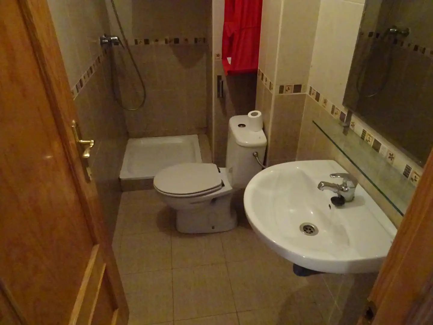 Bathroom of Apartments for sale in Yeles  with Storage room, Furnished and Oven