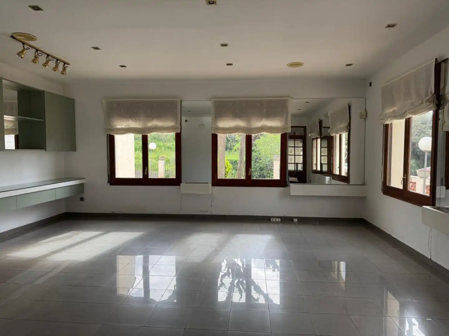 Houses for sale in Campins  with Air Conditioner