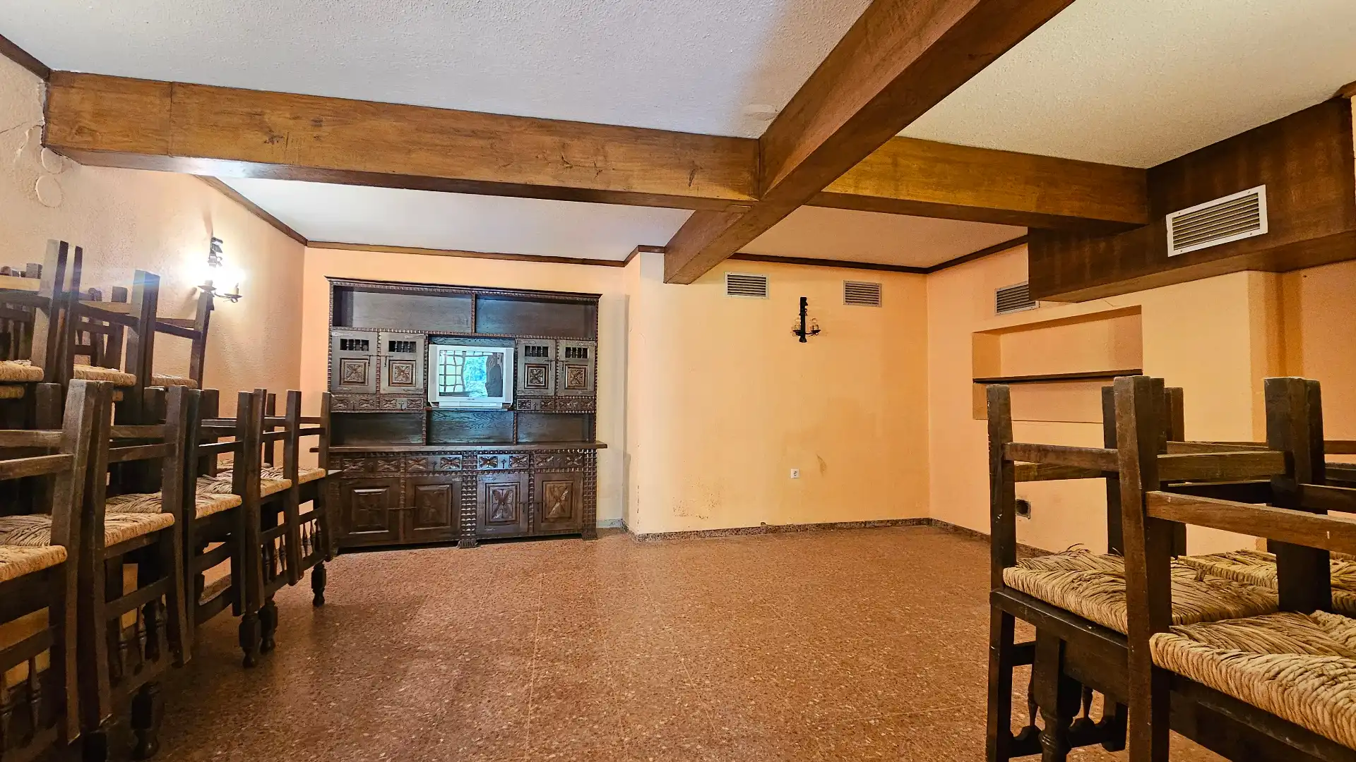 Local en venta en Condado de Treviño