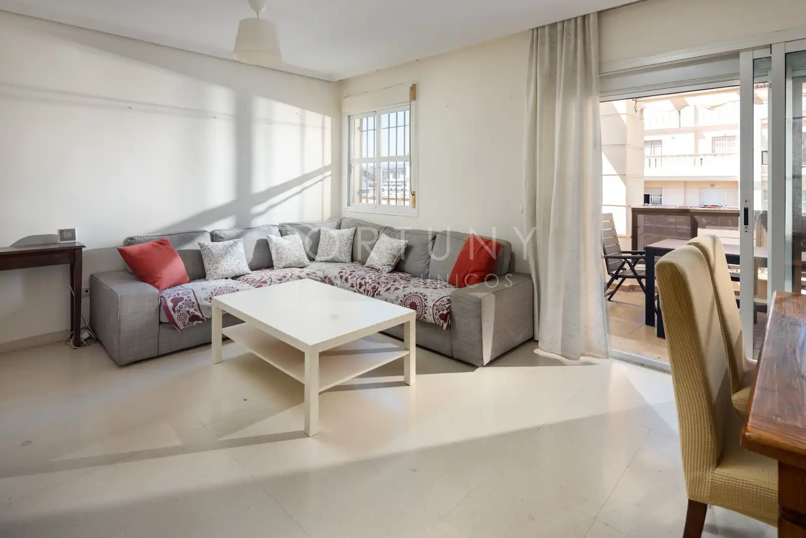 Sala d'estar de Àtic en venda en Málaga amb Aire condicionat, Terrassa i Traster