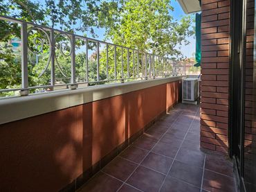 Wohnung mit Balkon zum Verkauf in Carrer de Sant Antoni Maria Claret