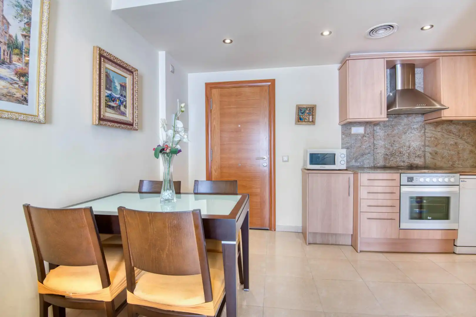 Piso en venta en de Mossèn Cinto Verdaguer, 18, Centre