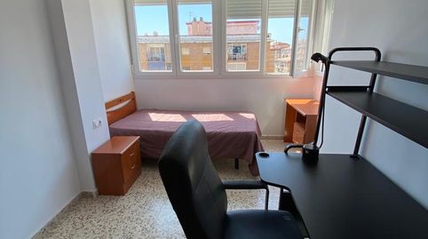Foto 2 de Habitació a Calle Héroe de Sostoa, 67, Parque Ayala - Jardín de la Abadía - Huelín, Málaga Capital