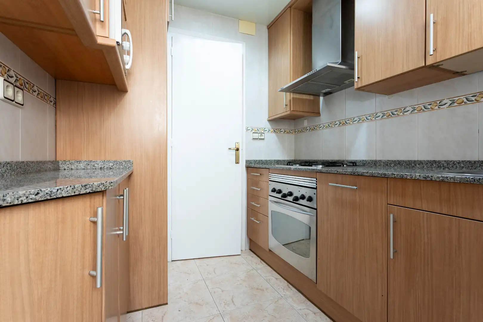 Cocina de Piso en venta en Barcelona con Calefacción