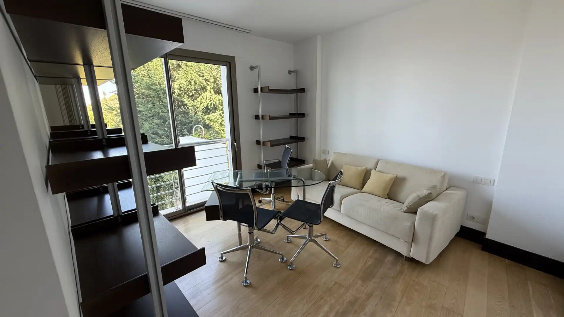 Houses for sale in Calle Esterlicia, 1, Pinares de San Antón