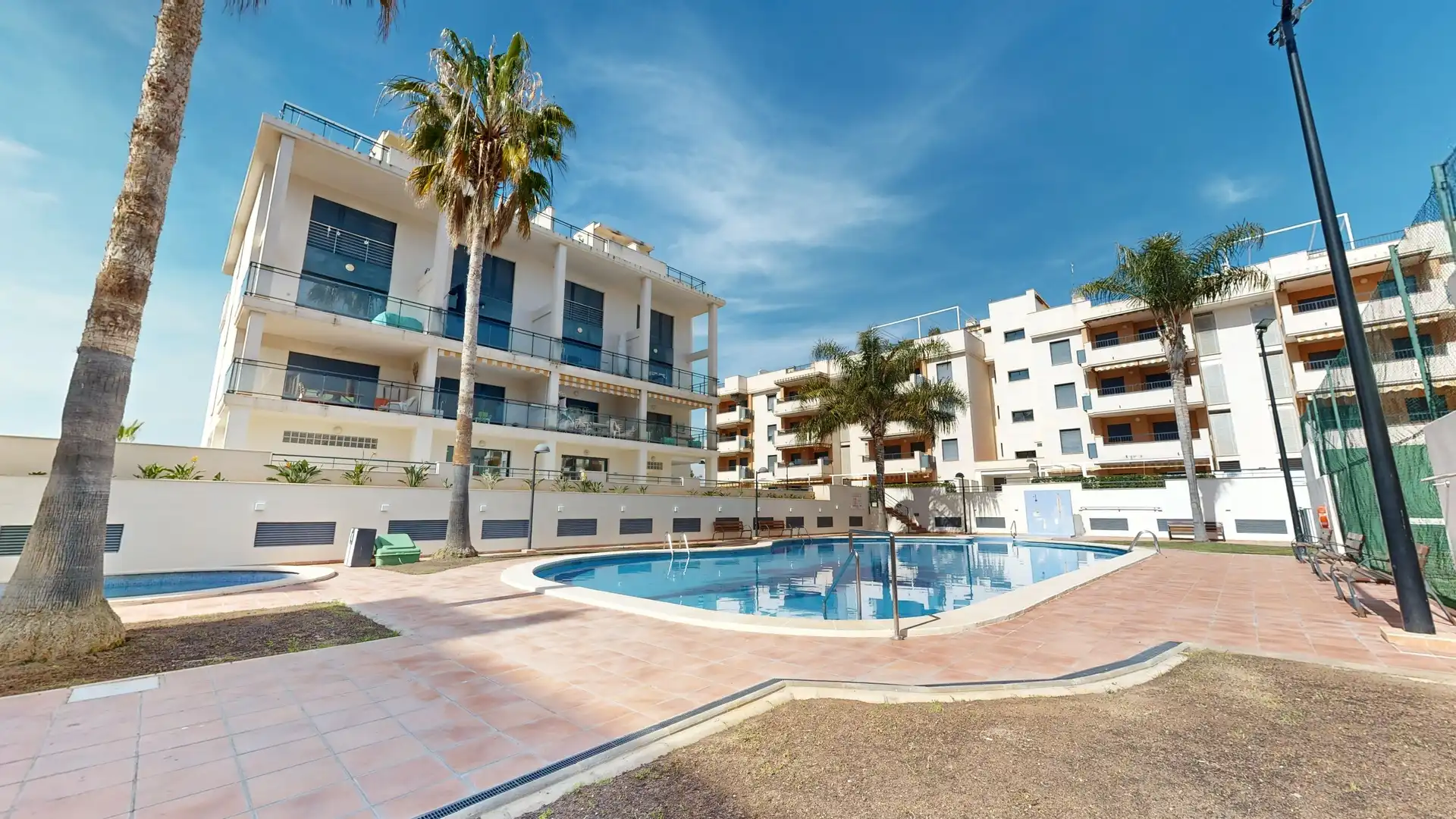 Piscina de Pis en venda en Almenara amb Jardí privat, Terrassa i Traster