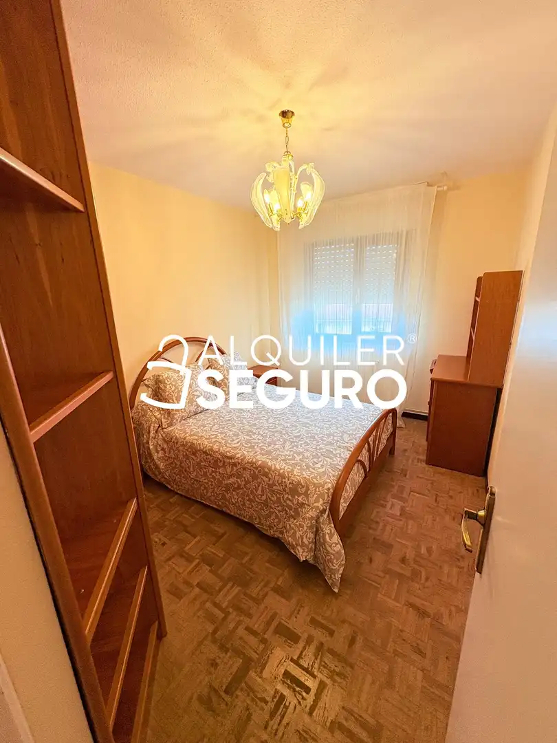 Wohnung zur Miete in Sopuerta, Bizkaia