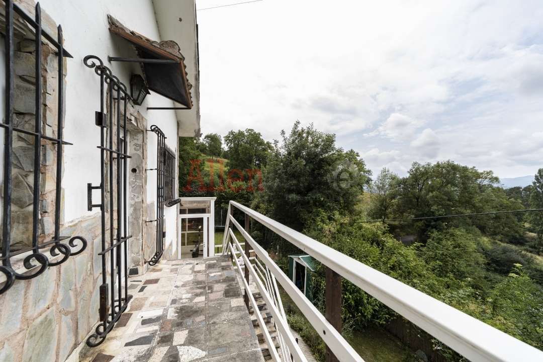 House or chalet for sale in LLampaxuga