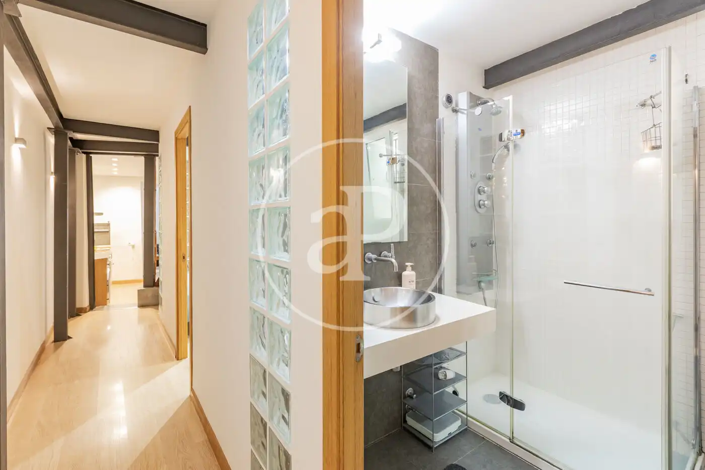 Baño de Piso en venta en Madrid con Aire acondicionado, Calefacción y Trastero