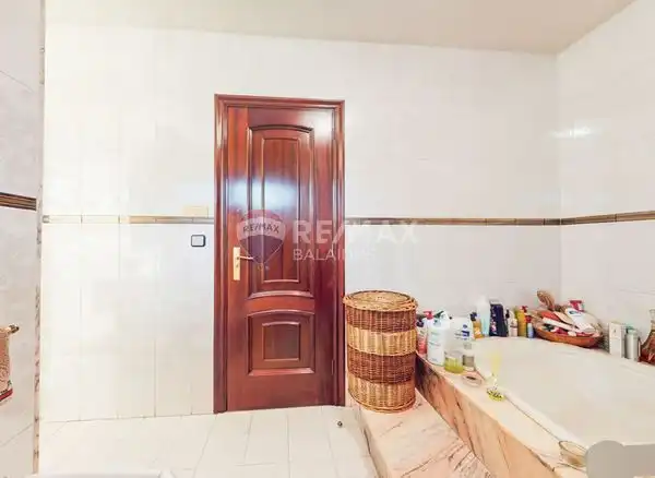 Baño de Casa o chalet en venta en Vigo  con Calefacción, Jardín privado y Trastero