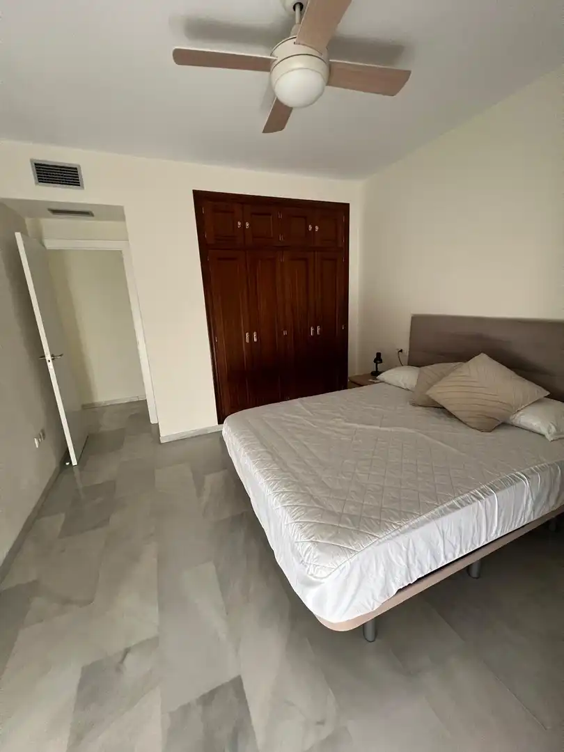 Flat with terrace to rent in Sur, imagen 14