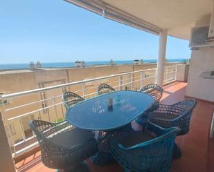 Terrassa de Apartament de lloguer en Benalmádena amb Aire condicionat, Terrassa i Piscina