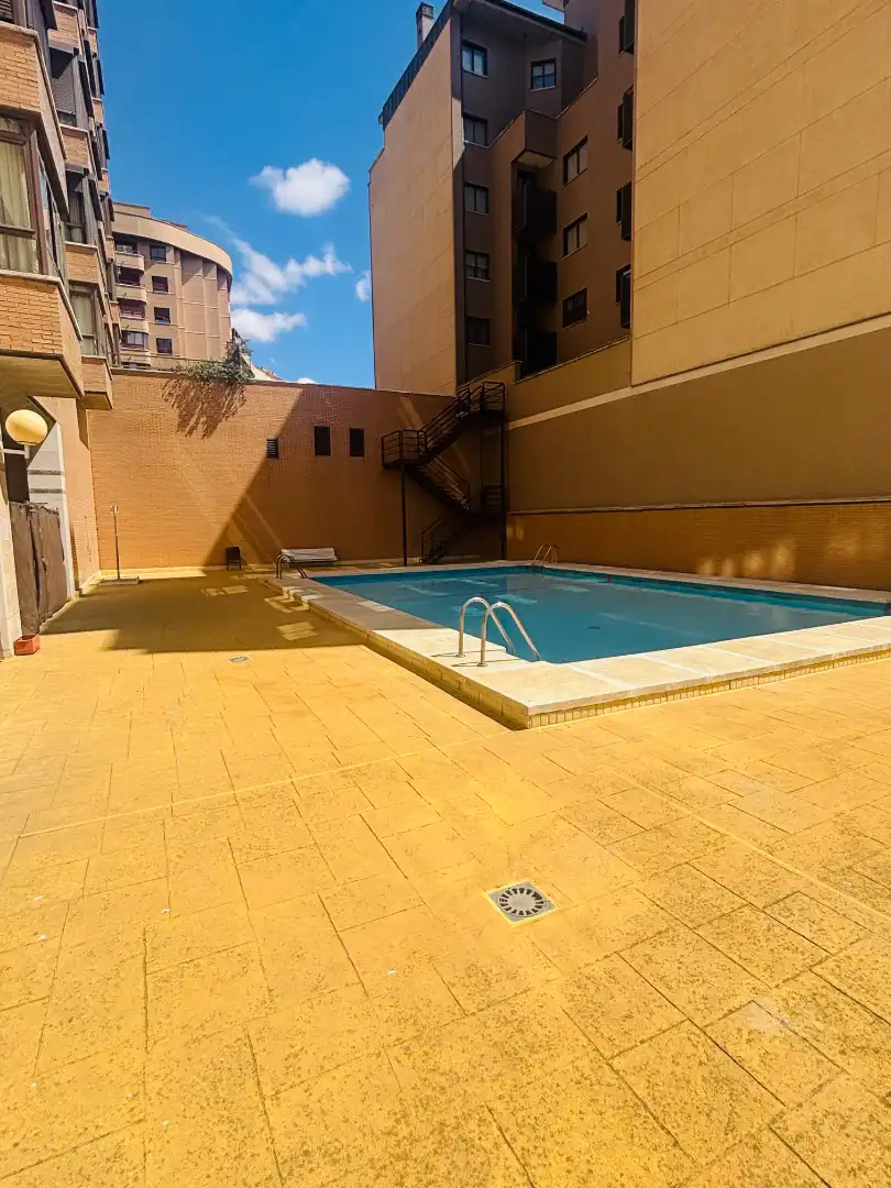 Flat for sale in Calle de Enrique Cubero, Parquesol