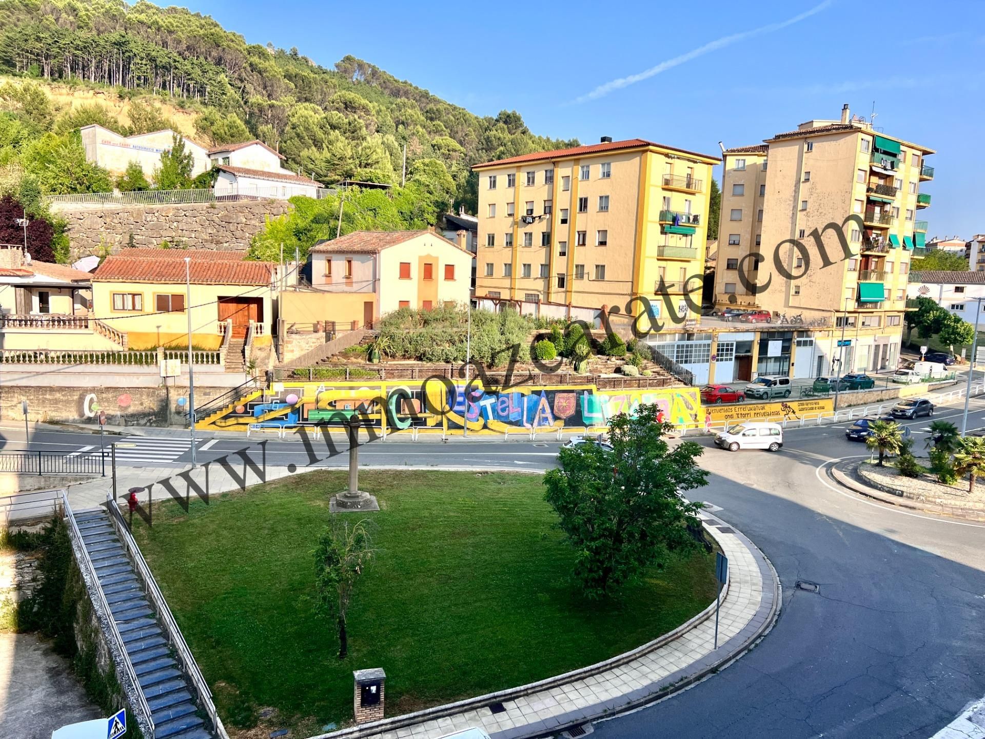 Vista exterior de Pis en venda en Estella / Lizarra amb Calefacció i Balcó