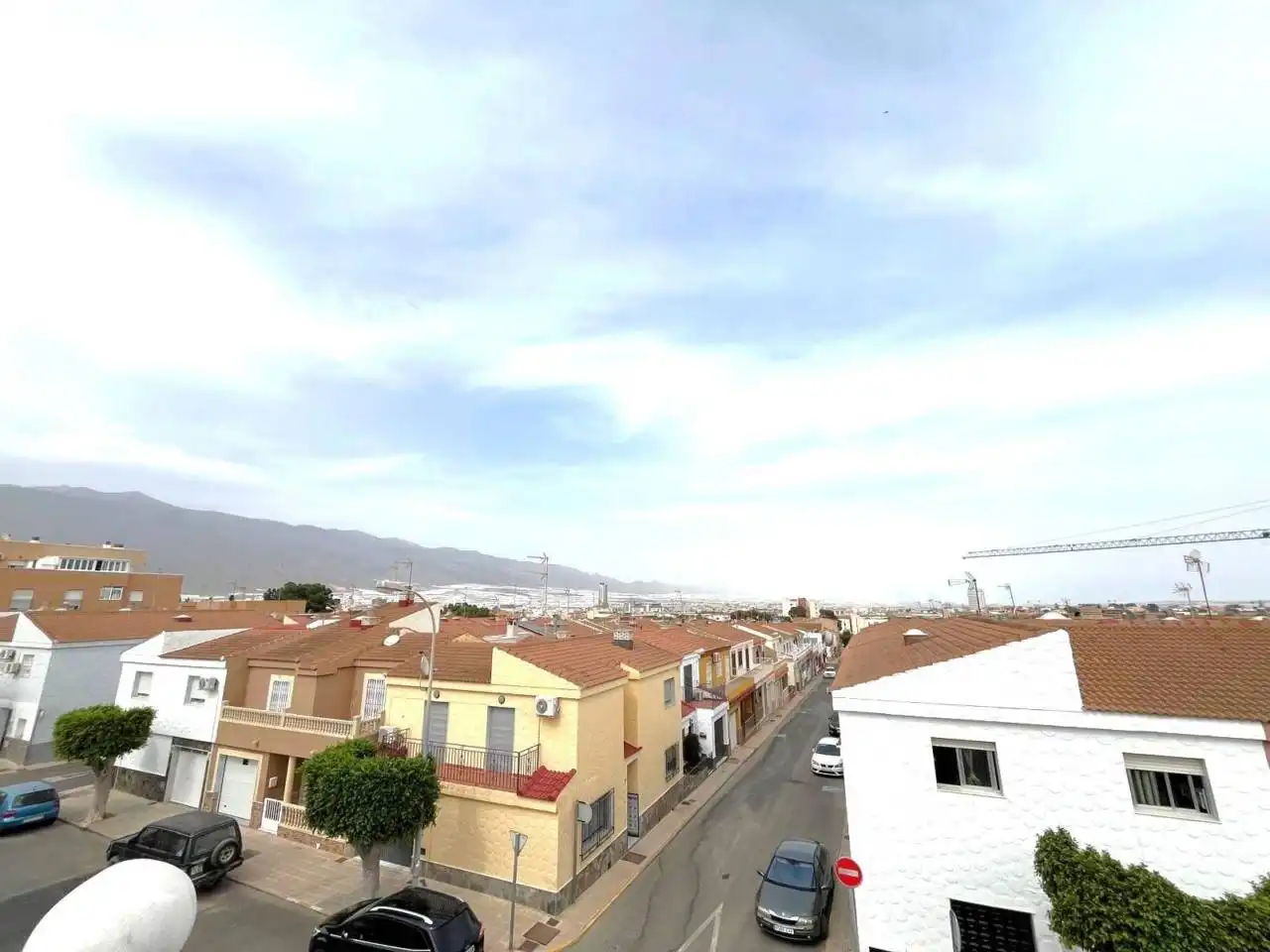 Vista exterior de Casa o xalet en venda en El Ejido amb Aire condicionat, Parquet i Terrassa