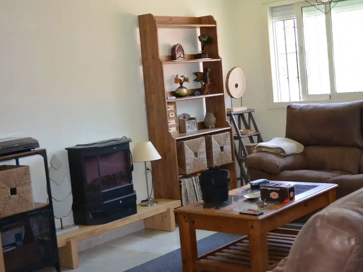 Sala d'estar de Casa o xalet en venda en Alhaurín de la Torre amb Aire condicionat