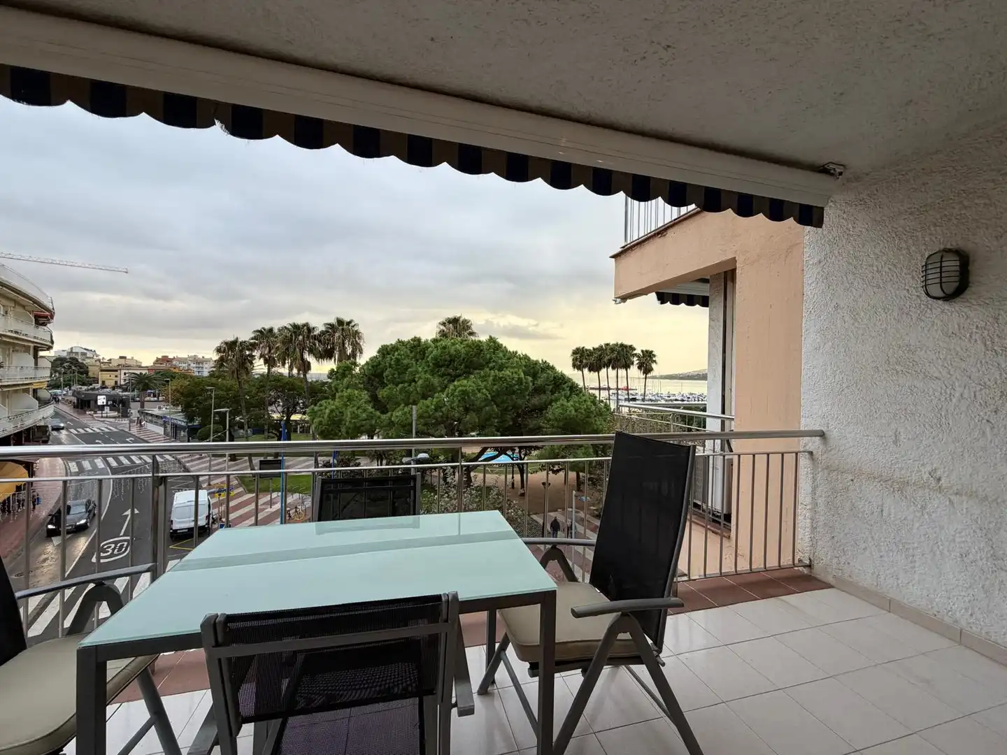 Terraza de Piso en venta en Palamós con Aire acondicionado, Terraza y Amueblado